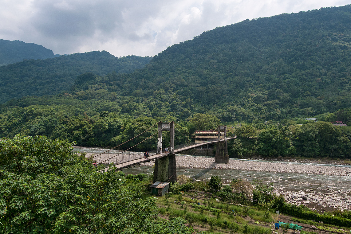 内湾吊り橋