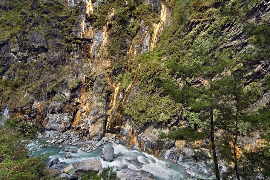 霧鹿峡谷