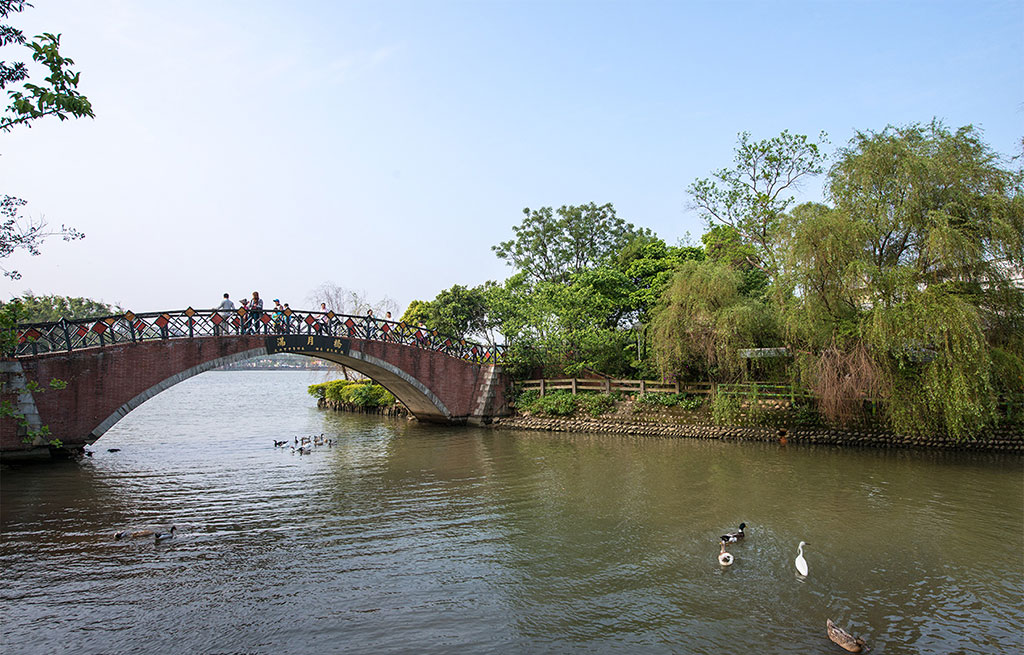 満月橋