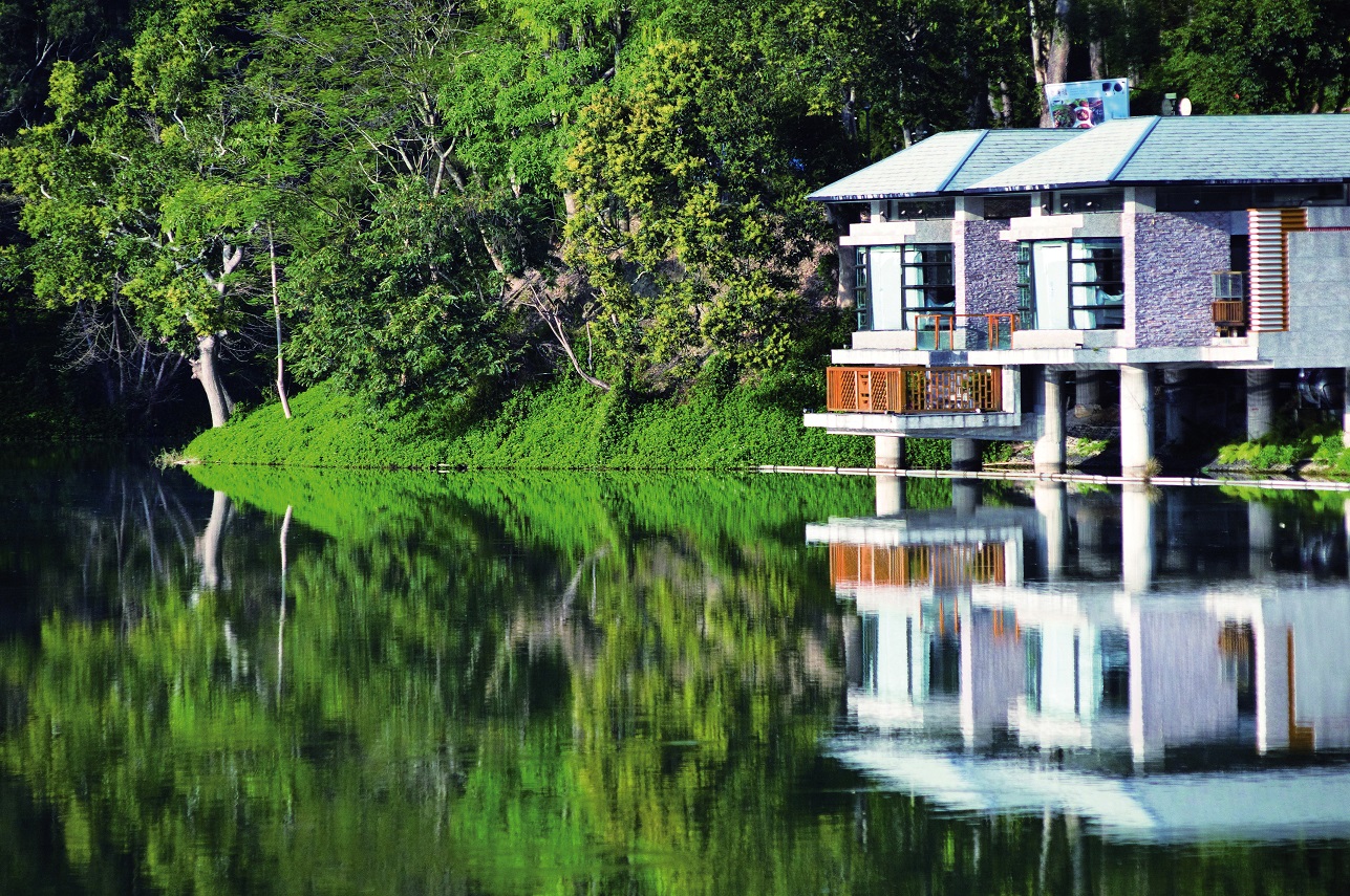 酔月小楼の水鏡