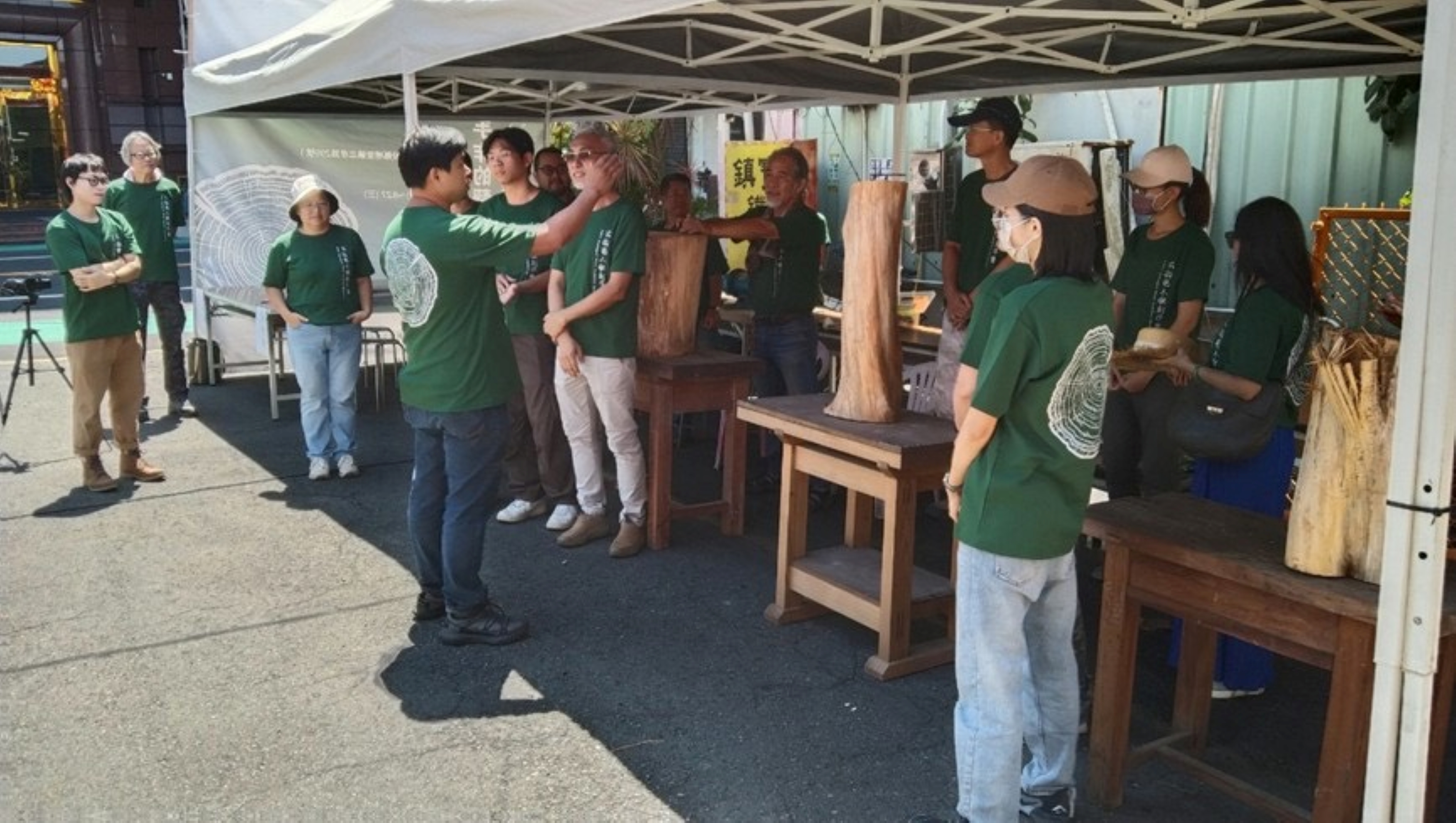 用心体验木刻创作