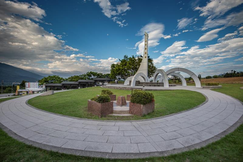 北回帰線標誌公園（瑞穂郷）