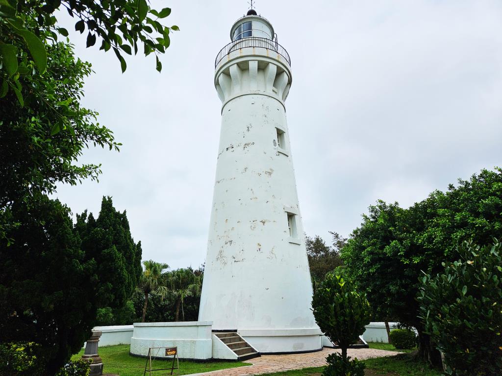 白沙岬灯台