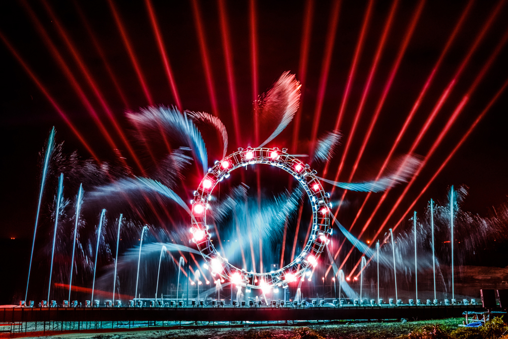 環状ウォーターカーテン噴水ウォーターダンスショー  年度：2023  写真提供：北海岸及觀音山國家風景區管理處