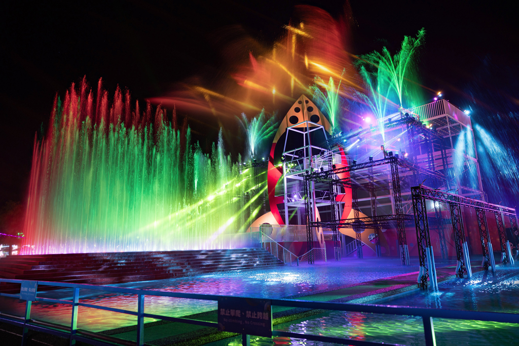 キラキラと輝く夜間レーザーショー  年度：2023  写真提供：宜蘭縣政府文化局