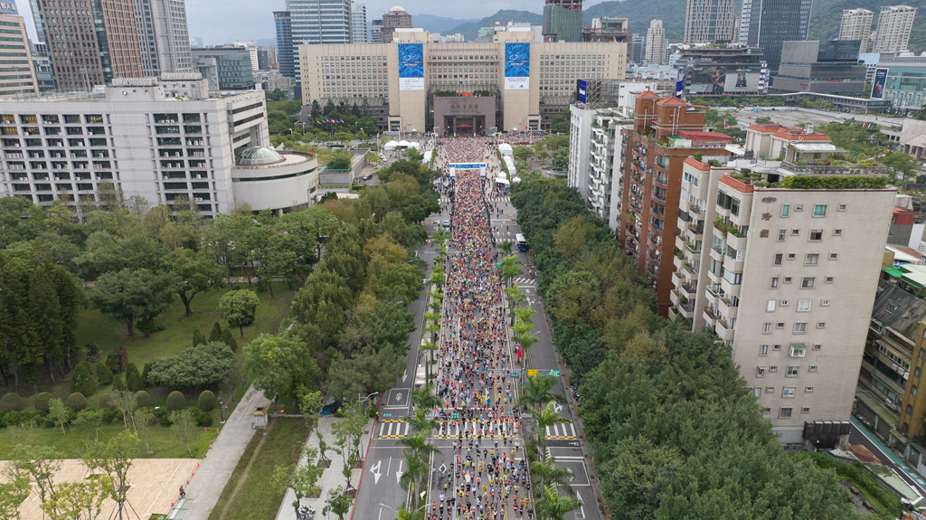 台北マラソン-01  年度：2022  写真提供：台北市政府体育局